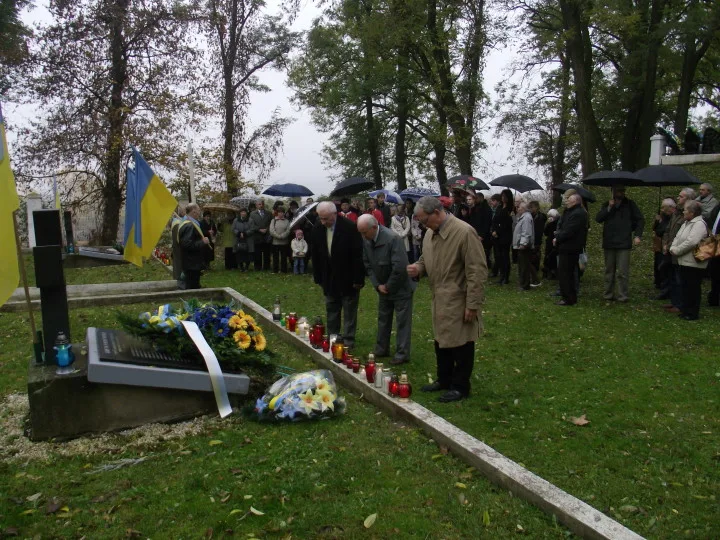 Панахида на Пикуличах