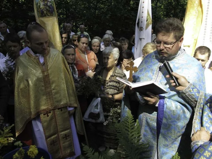 ПРАЗНИК У ВЕРХРАТІ