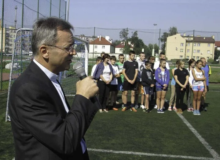 Владика Євген Попович відкрив XV ПАРАФІЯЛЬНУ CПАРТАКІАДУ в Перемишлі.