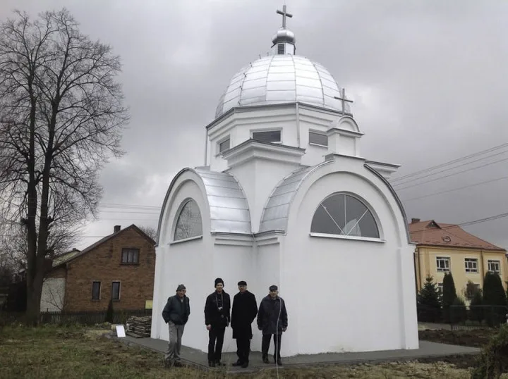 BUDOWA NOWEJ CERKWI