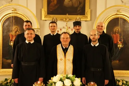 Протоархимандрит василіанського чину у світі ієромонах Ґенезій Віомар проводить канонічні візитації василіанських монастирів у Польщі.