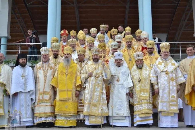 Уперше в Зарваниці відбулася єпископська хіротонія
