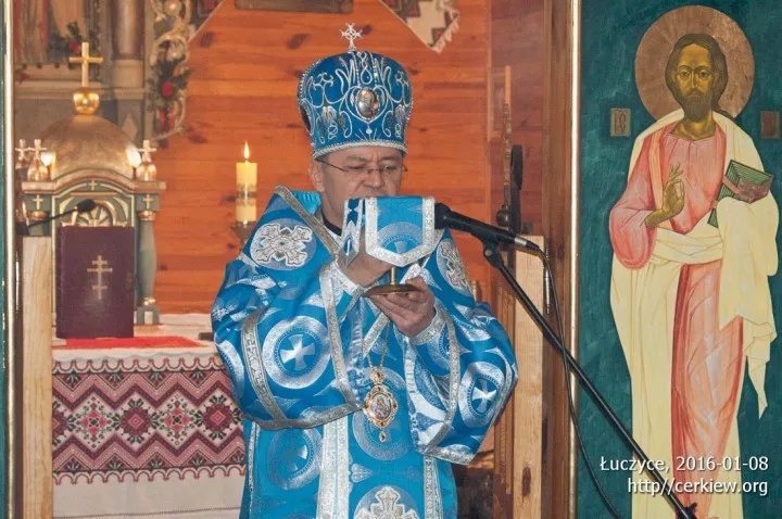 У другий день Різдвяних Свят в Лучицях біля Перемишля Митрополит Перемисько – Варшавський Архієпископ Євген Попович служив Архиєрейську Святу Літургію