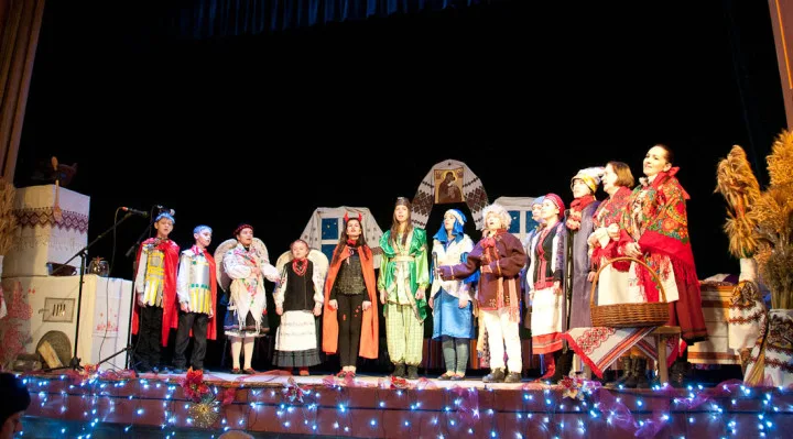 СПІЛЬНА КУТЯ І ПЕРЕГЛЯД ВЕРТЕПІВ