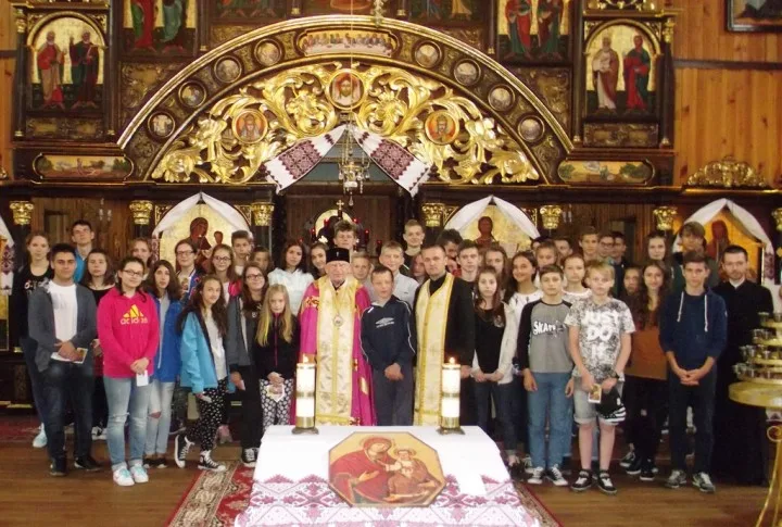 Głodnego nakarmić, nagiego przyodziać …