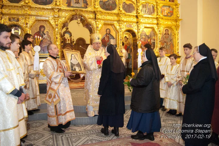 УРОЧИСТОСТІ ВНЕСЕННЯ МОЩЕЙ ПРЕПОДОБНОЇ ЙОСАФАТИ ДО ПЕРЕМИСЬКОГО СОБОРУ