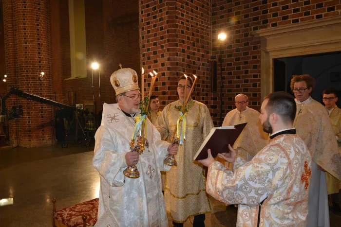 WTOREK 18.04.2017 R.,GODZ.12.50-TVP1-RETRANSMISJA WIELKANOCNEJ LITURGII Z WROCŁAWIA
