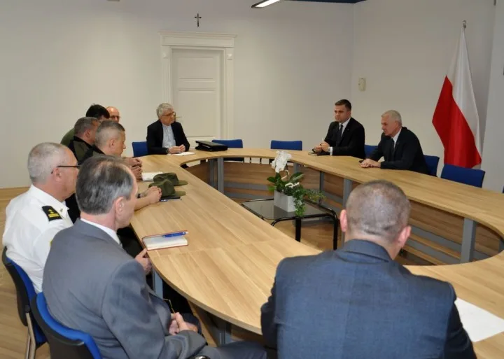 Podziękowania i podsumowanie organizacyjne niedzielnych uroczystości – procesji i panachydy – z udziałem Prezydenta Przemyśla, Ambasadora Ukrainy oraz organizatorów