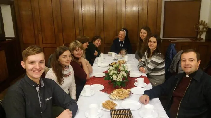 Молодіжна спільнота у Варшаві – Зростаймо разом у Христі!