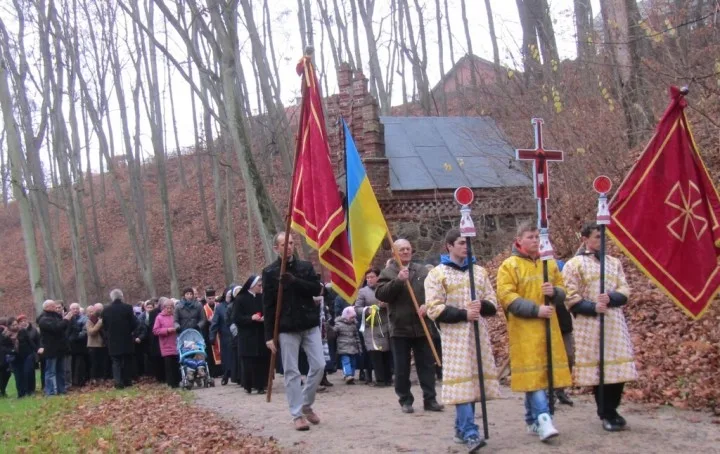 В НЕДІЛЮ 11 БЕРЕЗНЯ – ПРОЩА ДО ГЛОТОВА