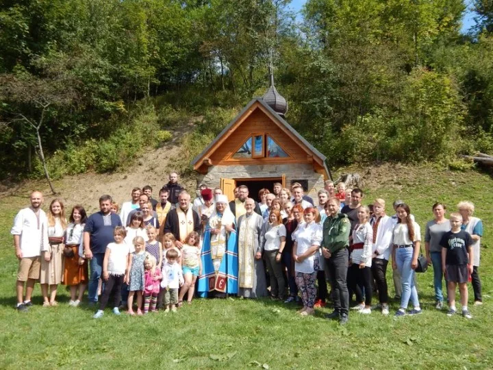 ПОСВЯЧЕННЯ КАПЛИЦІ І БУДИНКУ “САРЕПТИ” В КОМАНЧІ