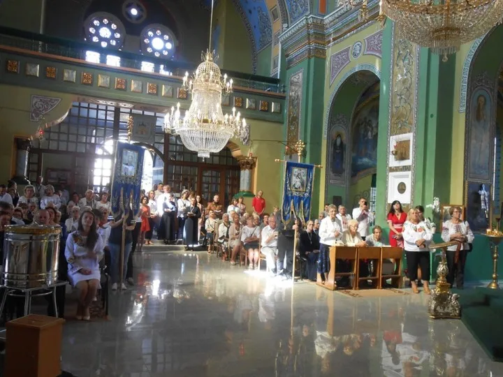 АРХИЄПАРХІАЛЬНІ ВШАНУВАННЯ ІКОНИ БОГОРОДИЦІ “МИЛОСЕРДЯ ДВЕРІ” У ЯРОСЛАВІ