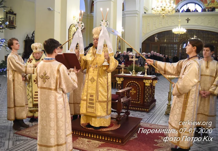 У Перемишлі в Соборі Св. Івана Хрестителя Митрополит і Архиєпископ Євген очолив Богослуження у день Різдва Христового