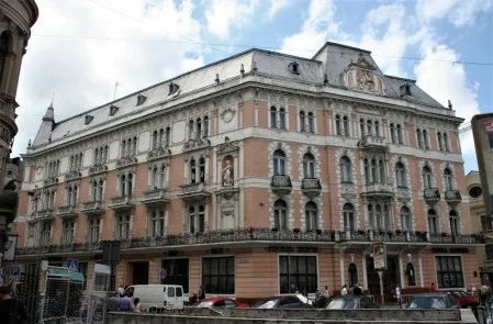 готель