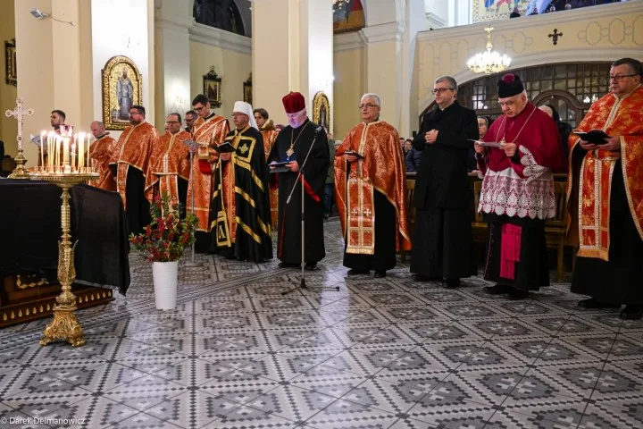 У Перемишлі, молитвою вшановано пам’ять жертв голодоморів в Україні